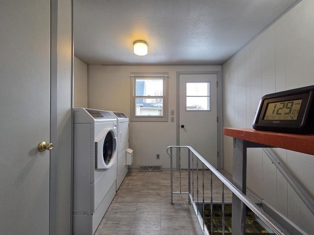 300 E Beech Street, Muscoda, WI 53573