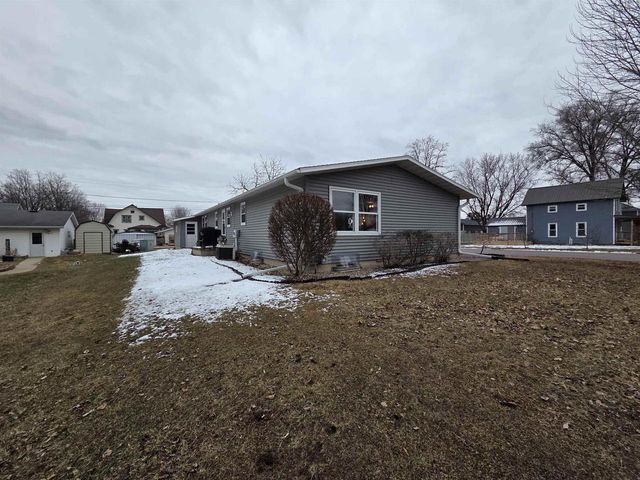 300 E Beech Street, Muscoda, WI 53573