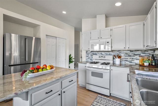 6309 105th Place NE, Marysville, WA 98270