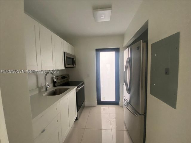 1765 Normandy Dr, Miami Beach, FL 33141