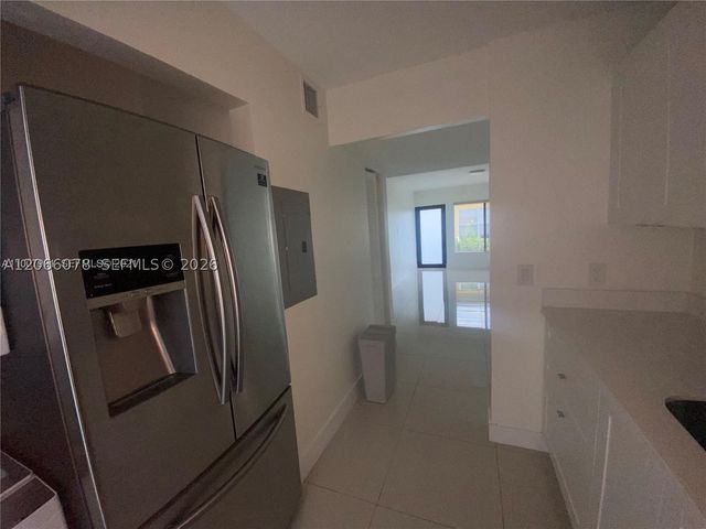 1765 Normandy Dr, Miami Beach, FL 33141