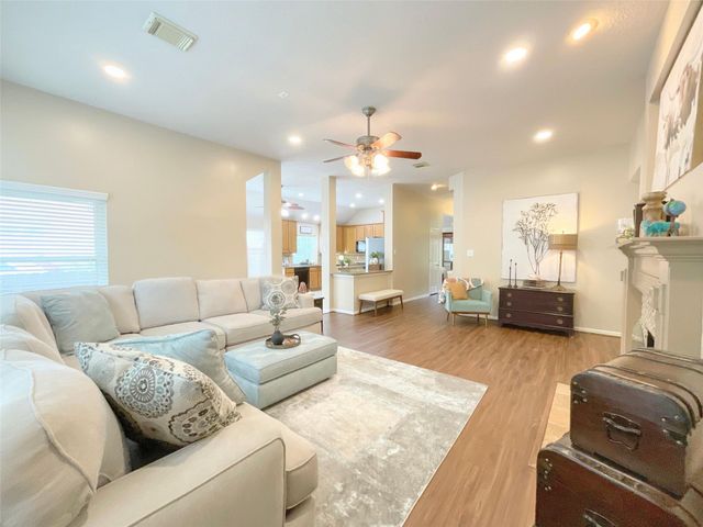 1914 Windy Park Drive, Houston, TX 77339