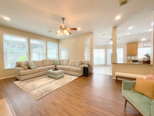 1914 Windy Park Drive, Houston, TX 77339