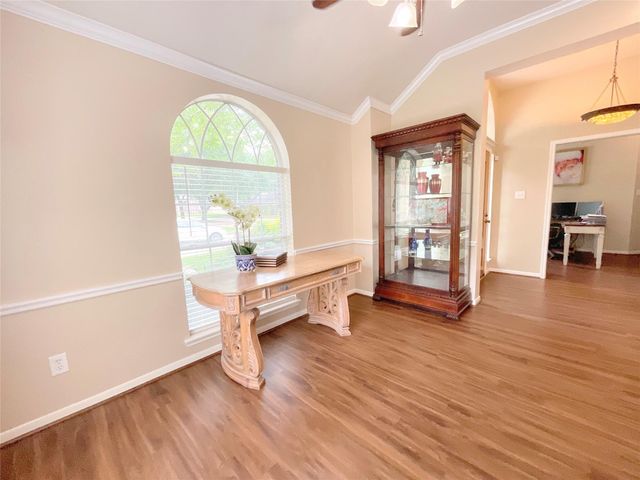 1914 Windy Park Drive, Houston, TX 77339