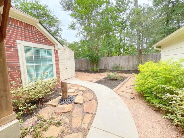 1914 Windy Park Drive, Houston, TX 77339