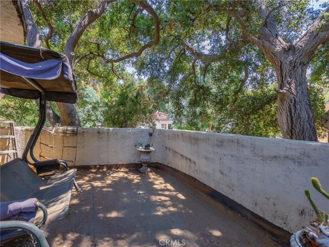 8618 La Tuna Canyon Road, Sun Valley, CA 91352