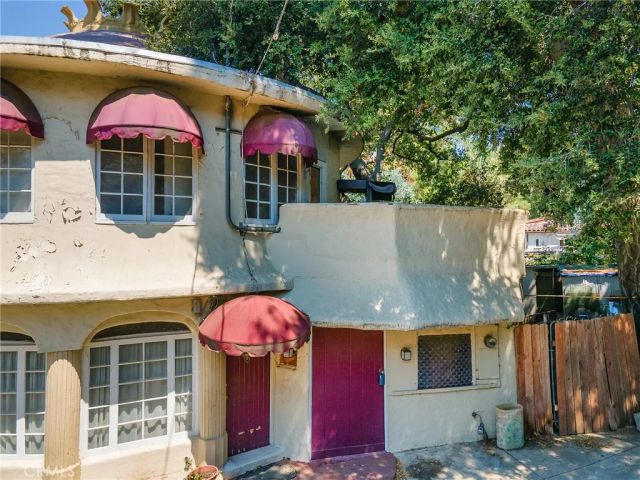 8618 La Tuna Canyon Road, Sun Valley, CA 91352