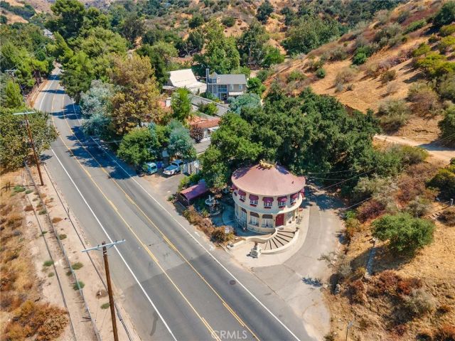 8618 La Tuna Canyon Road, Sun Valley, CA 91352