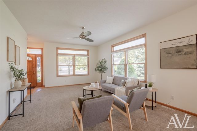 2698 Cedargrove Grove, Jenison, MI 49428