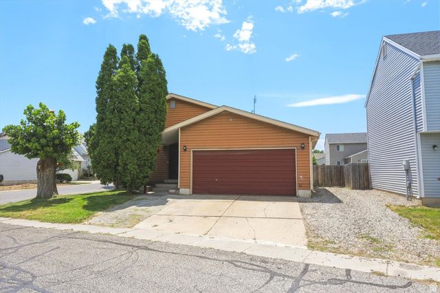 4631 W DUNSMOORE WAY, Salt Lake City, UT 84120