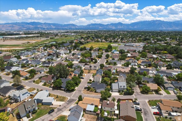 4631 W DUNSMOORE WAY, Salt Lake City, UT 84120