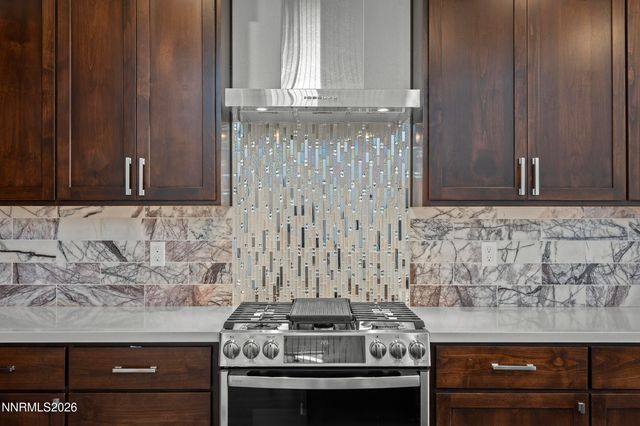 2926 Earthstone Drive, Sparks, NV 89436