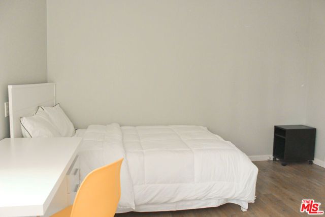 1259 W 36th Place, Los Angeles, CA 90007