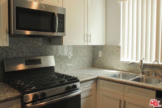 1259 W 36th Place, Los Angeles, CA 90007