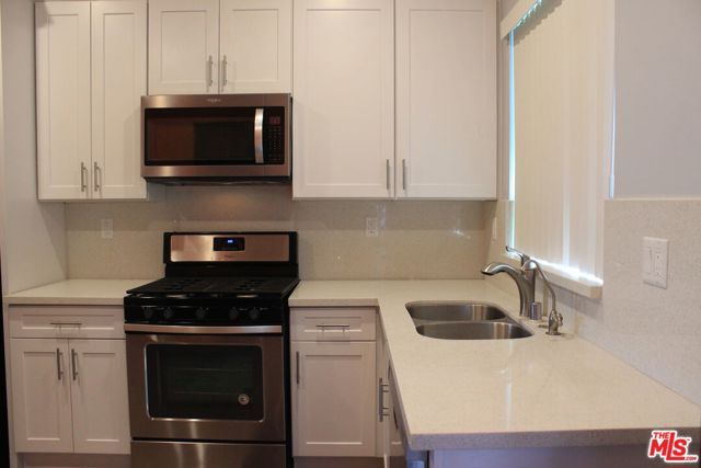 1259 W 36th Place, Los Angeles, CA 90007