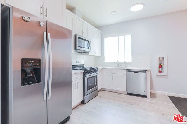 1259 W 36th Place, Los Angeles, CA 90007