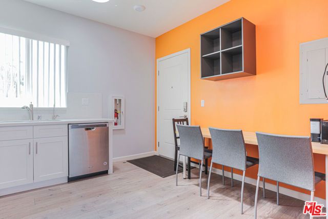 1259 W 36th Place, Los Angeles, CA 90007