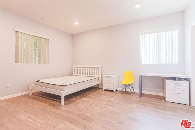 1259 W 36th Place, Los Angeles, CA 90007