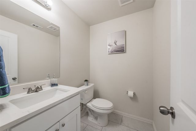 6215 Roby Drive, Arlington, TX 76001