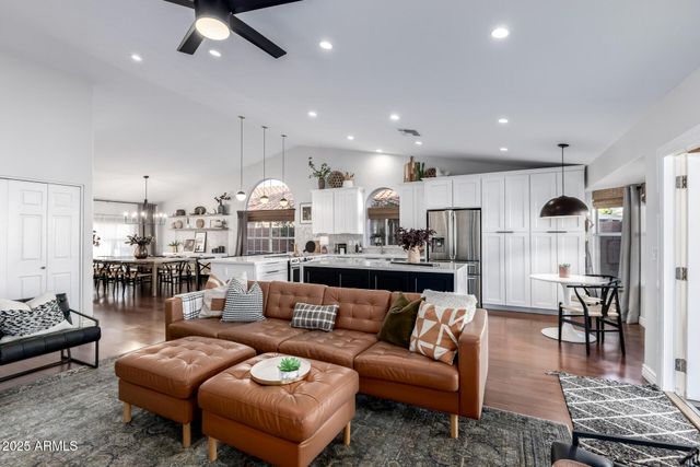 15431 S 24TH Street, Phoenix, AZ 85048