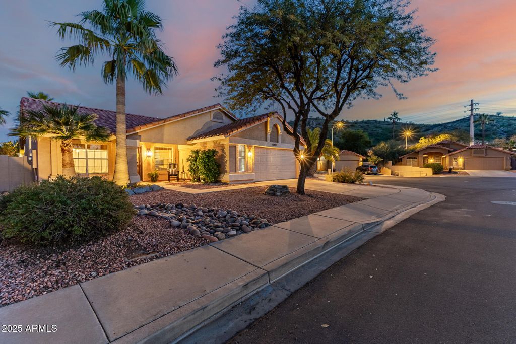 15431 S 24TH Street, Phoenix, AZ 85048