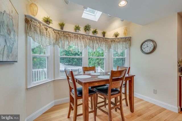 1 WINTERBERRY CT, Mount Laurel, NJ 08054