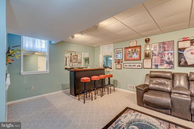 1 WINTERBERRY CT, Mount Laurel, NJ 08054