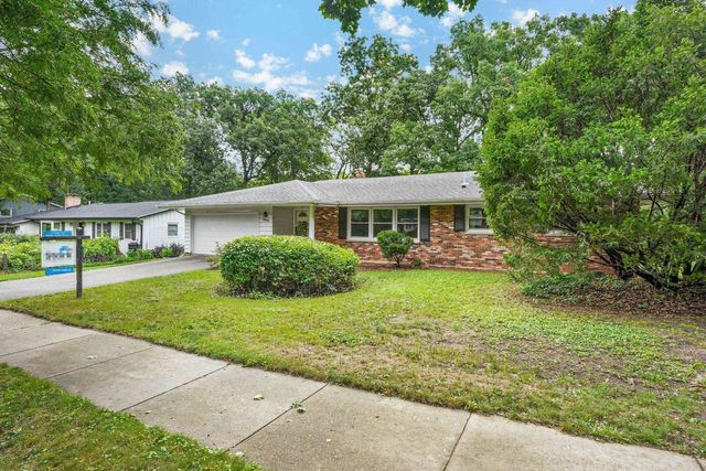 2913 Post Road, Madison, WI 53713