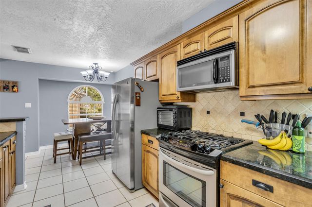 21807 Meadowhill Drive, Spring, TX 77388