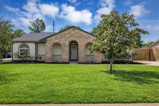21807 Meadowhill Drive, Spring, TX 77388