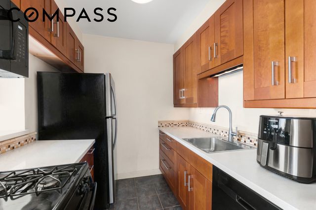 231 E 110th Street, New York City, NY 10029