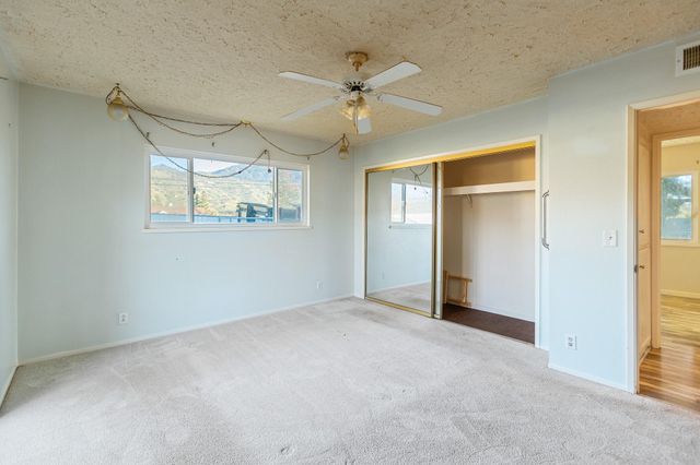 34622 La Paloma Drive, Springville, CA 93265