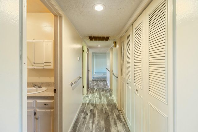 34622 La Paloma Drive, Springville, CA 93265