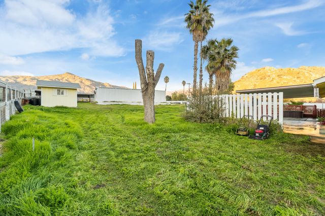 34622 La Paloma Drive, Springville, CA 93265