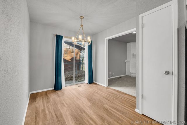 1109 N Hickory Court, Broken Arrow, OK 74012