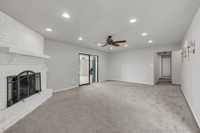 1109 N Hickory Court, Broken Arrow, OK 74012