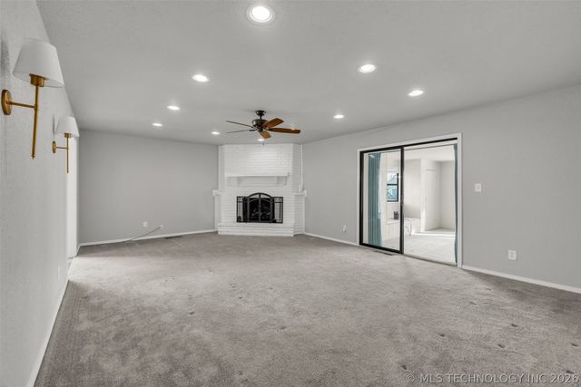 1109 N Hickory Court, Broken Arrow, OK 74012