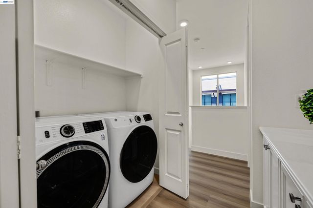 5885 Cadence Ave, Dublin, CA 94568