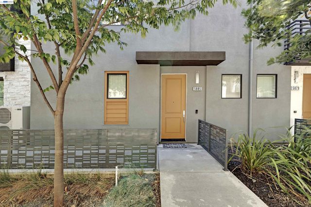 5885 Cadence Ave, Dublin, CA 94568