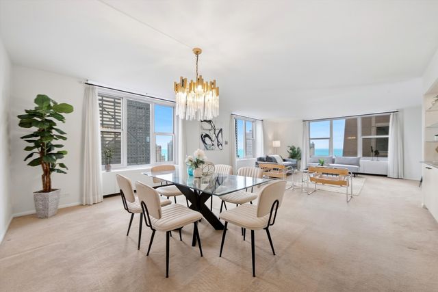 777 N Michigan Avenue 3100, Chicago, IL 60611