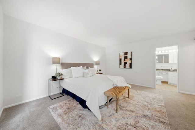 777 N Michigan Avenue 3100, Chicago, IL 60611