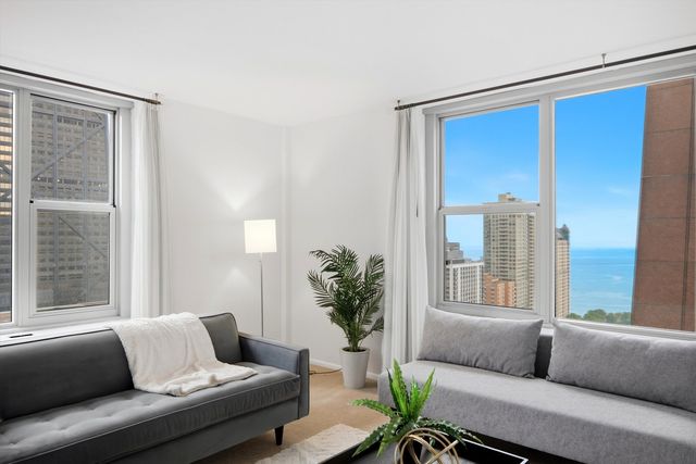 777 N Michigan Avenue 3100, Chicago, IL 60611