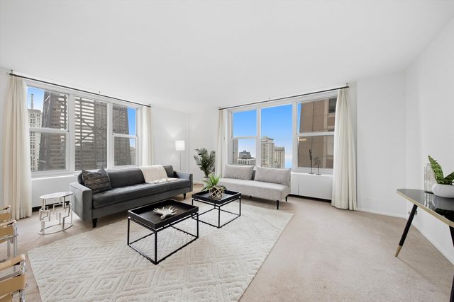 777 N Michigan Avenue 3100, Chicago, IL 60611