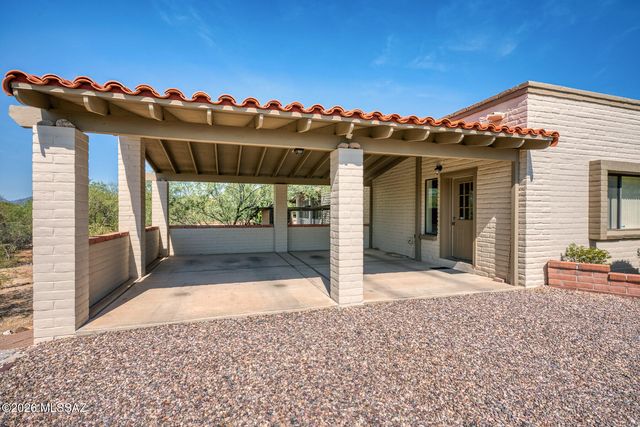 7021 N Giaconda Way, Tucson, AZ 85704
