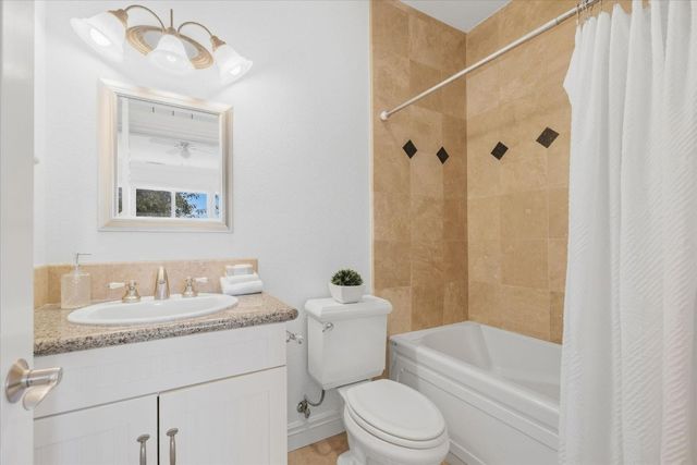 28 Hunt Way, Campbell, CA 95008