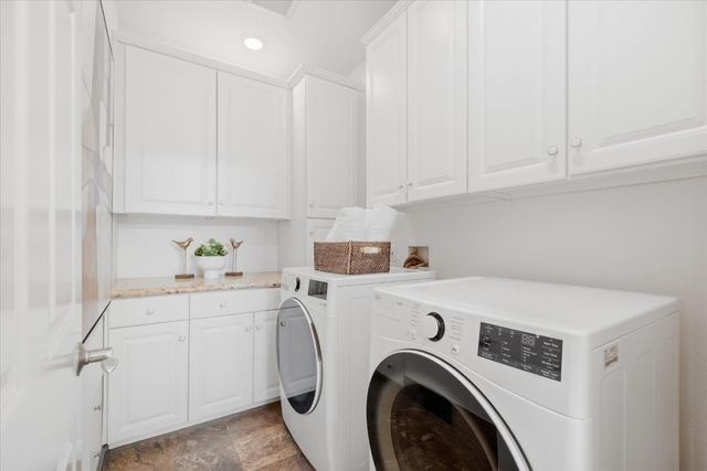 28 Hunt Way, Campbell, CA 95008