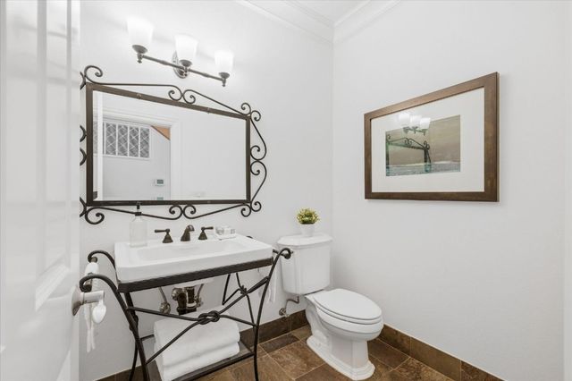 28 Hunt Way, Campbell, CA 95008