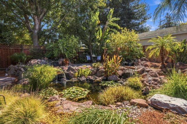 28 Hunt Way, Campbell, CA 95008