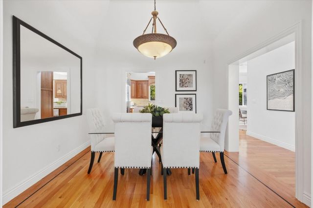 28 Hunt Way, Campbell, CA 95008