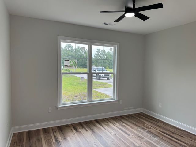 423 St. John Rd., Galivants Ferry, SC 29544